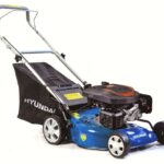 Косачка моторна HYM 40 Hyundai