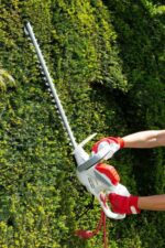 Храсторез електрически 550W IKRA IHT 550 2